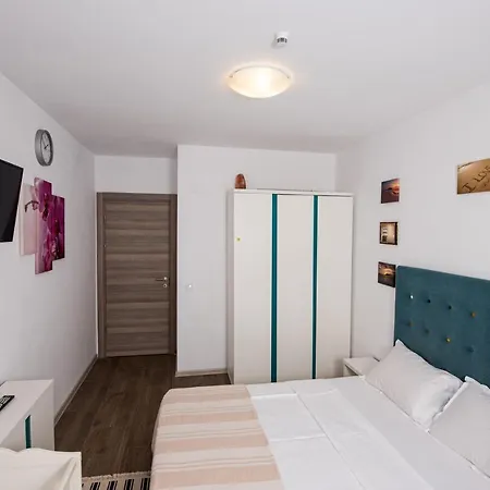 Seaview -beach Apartment